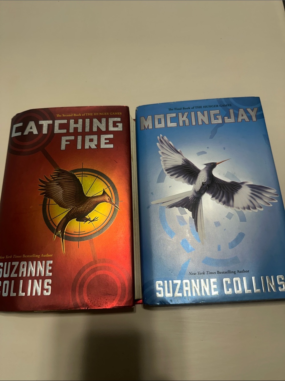 The Hunger Games Hardcover Set - Red & Blue Editions